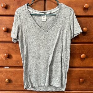 VS women’s V Neck